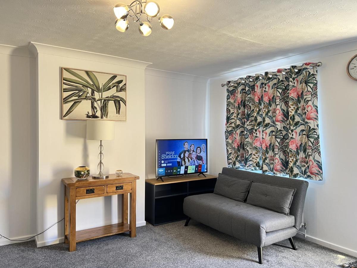 יורק Modern 2 Bed Townhouse Just Outside City Walls With Free Private Parking מראה חיצוני תמונה