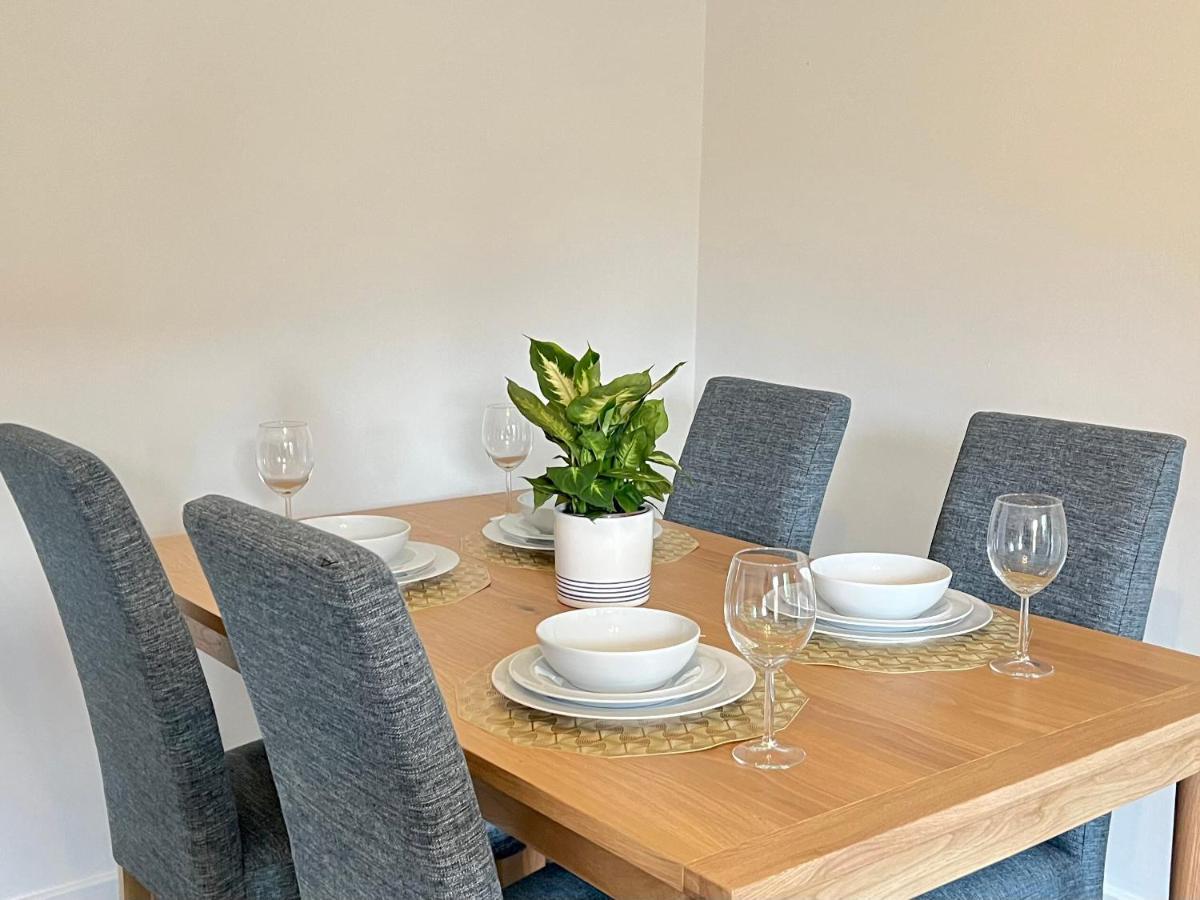 יורק Modern 2 Bed Townhouse Just Outside City Walls With Free Private Parking מראה חיצוני תמונה